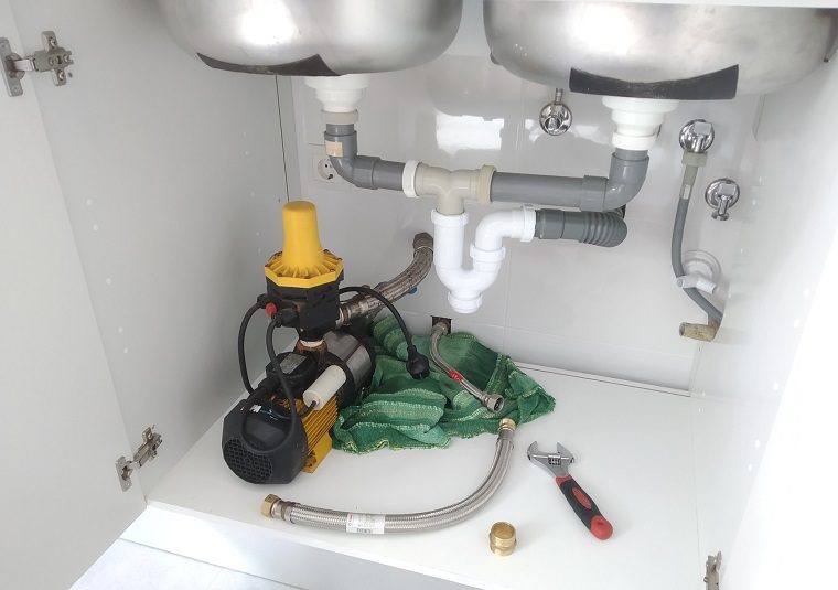 instalacion bomba de agua en malaga