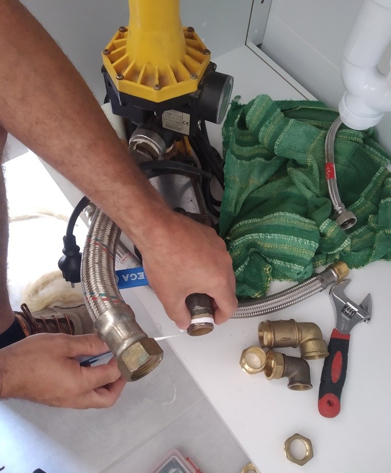 instalacion bomba de agua en malaga
